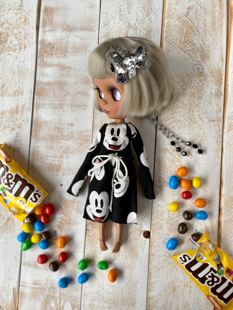 Blythe 娃娃衣服套装、上衣、短裤和发夹。 布莱斯娃娃装 - 玩具/玩偶 - 棉．麻 黑色