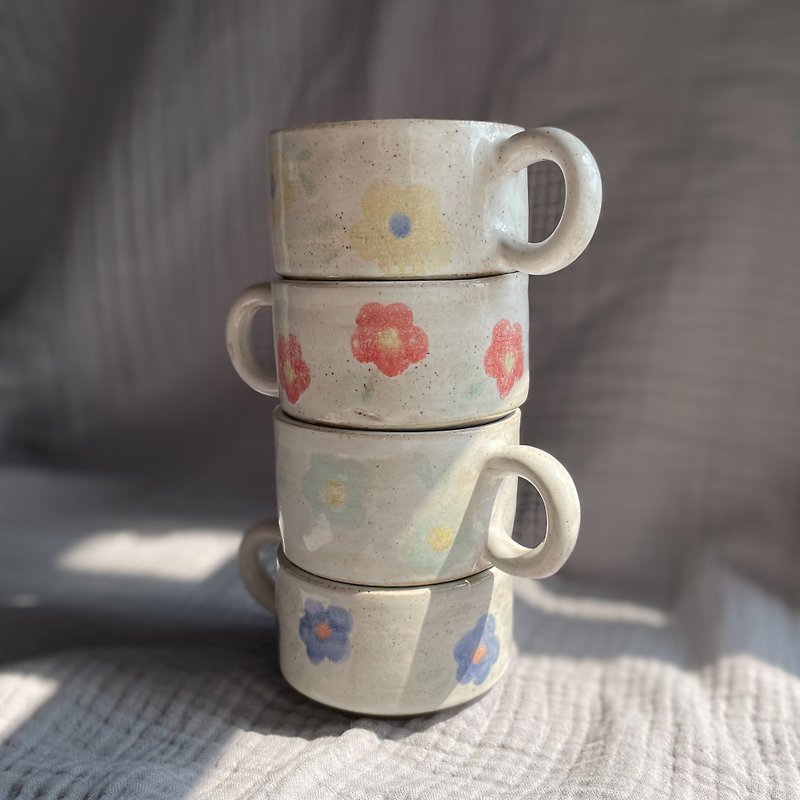 【香港制造】手工陶器 - 手绘 家庭咖啡杯组合 (仅存一组) - 咖啡壶/周边 - 陶 白色