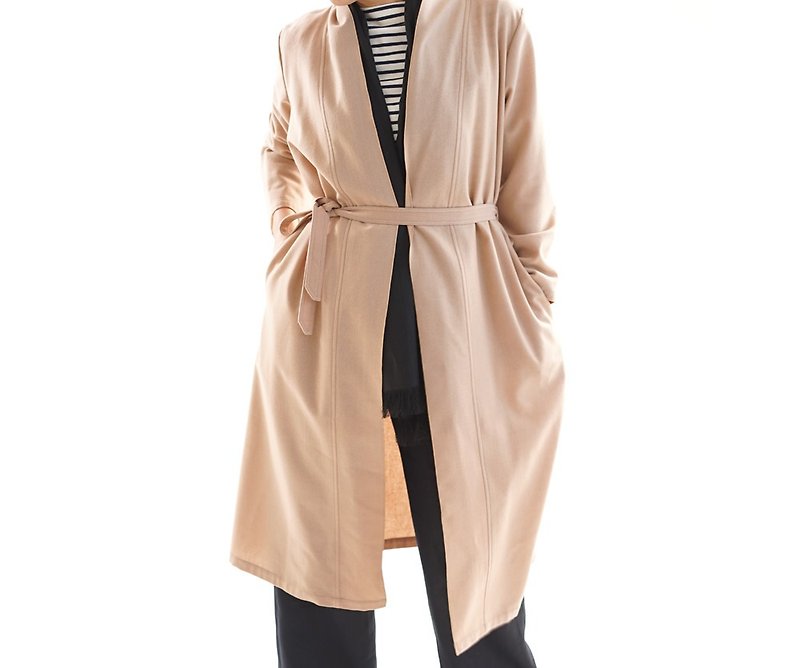 wool wool mellow shawl robe / pink beige b14-13 - 女装休闲/机能外套 - 其他材质 透明