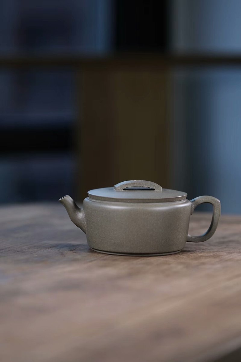 宜兴紫砂壶汉瓦 手工200cc9孔茶壶茶具预定中 - 茶具/茶杯 - 陶 咖啡色