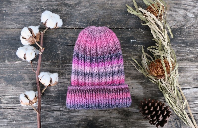 阿母の的手作帽-反折毛帽-草莓色渐层-交换礼物 - 帽子 - 棉．麻 粉红色