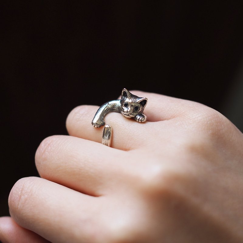 指に巻きつく猫リング ピクシー サファイア SILVER RING - 戒指 - 纯银 银色