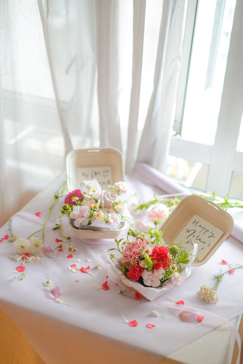 【定制化】韩式鲜花便当饭盒 Flower Lunch Box - 干燥花/捧花 - 植物．花 多色