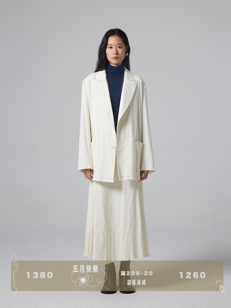 白色羊毛西装 坚硬包裹与柔软内核 - 女装西装外套/风衣 - 羊毛 白色