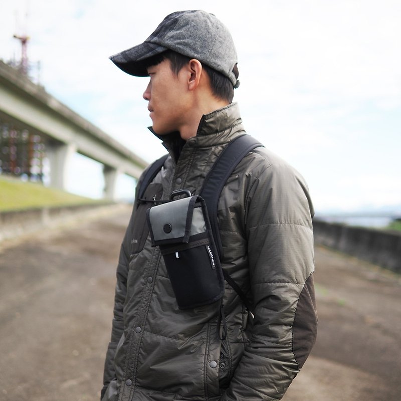 CELL Traveler 旅行者手机包 - 侧背包/斜挎包 - 防水材质 灰色