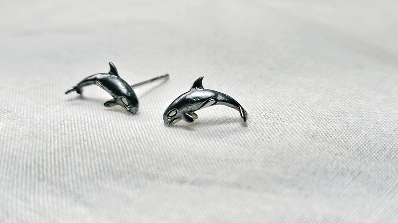 【925银饰 LOU】海洋系列 - 虎鲸(单售)特殊染色款 - 耳环/耳夹 - 银 银色