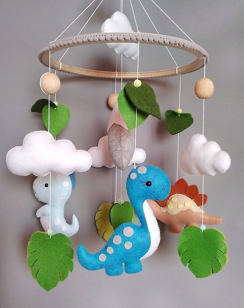 Funny dinosaurs baby crib mobile, cot mobile for nursery - 玩具/玩偶 - 环保材料 多色