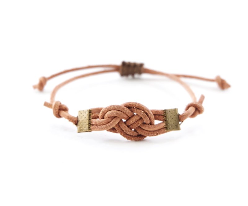 Knot genuine leather in natural tan bracelet - unisex adjustable bracelet - 手链/手环 - 真皮 咖啡色