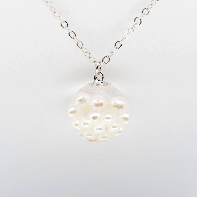 “爱家作-OMYWAY”DIY 手工制作 复古 仿珍珠 水 飘 玻璃球 颈链 Water Necklace - Glass Globe Necklace 1.4cm - 颈链 - 玻璃 透明