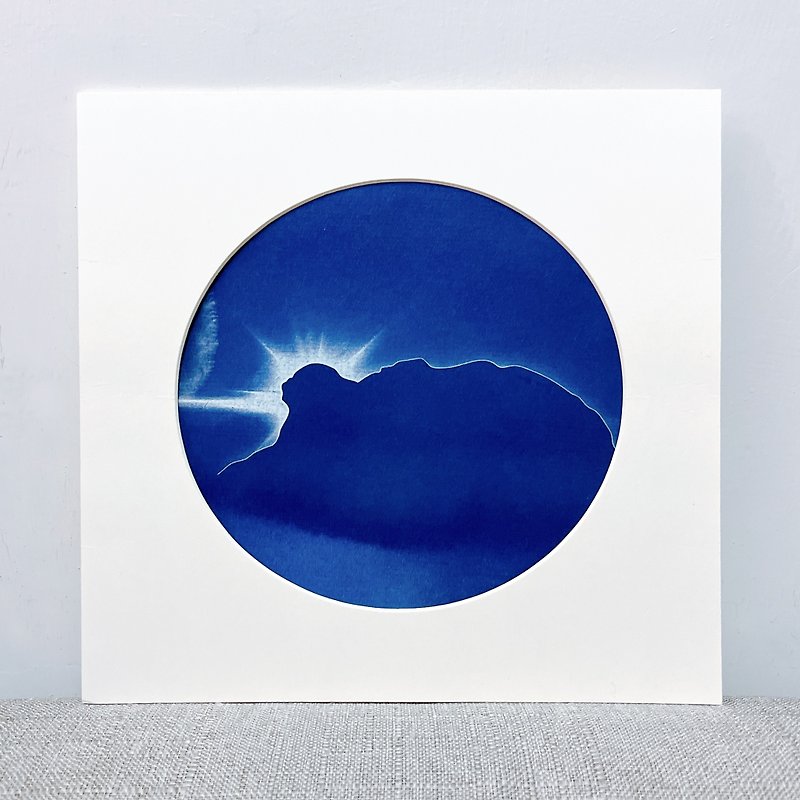 塞拉利昂蓝晒画 圆纸框 手作 自家设计 香港制 - 海报/装饰画/版画 - 纸 蓝色