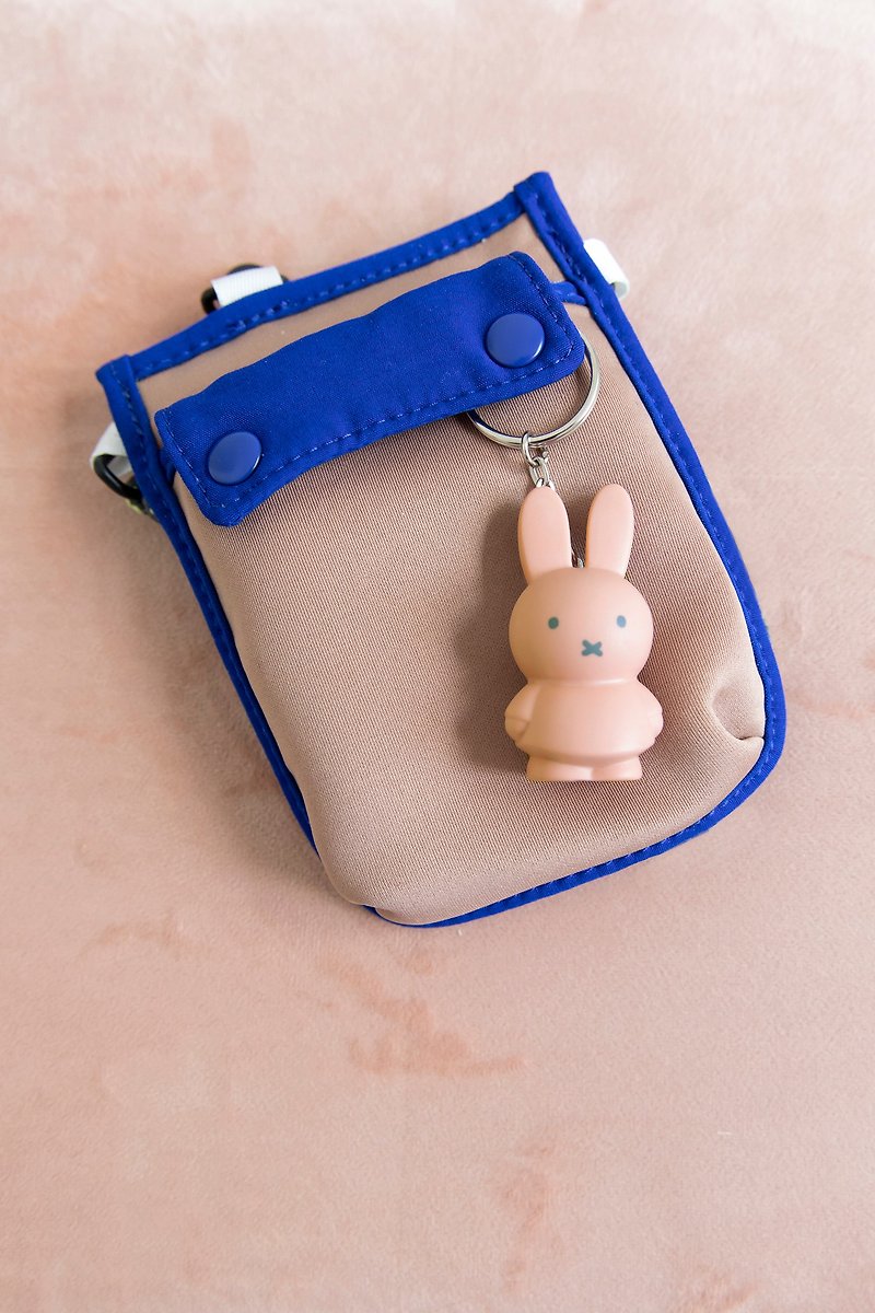 Miffy 米菲兔莫兰迪色系款公仔钥匙圈吊饰 - 浅粉色 - 钥匙链/钥匙包 - 其他材质 粉红色