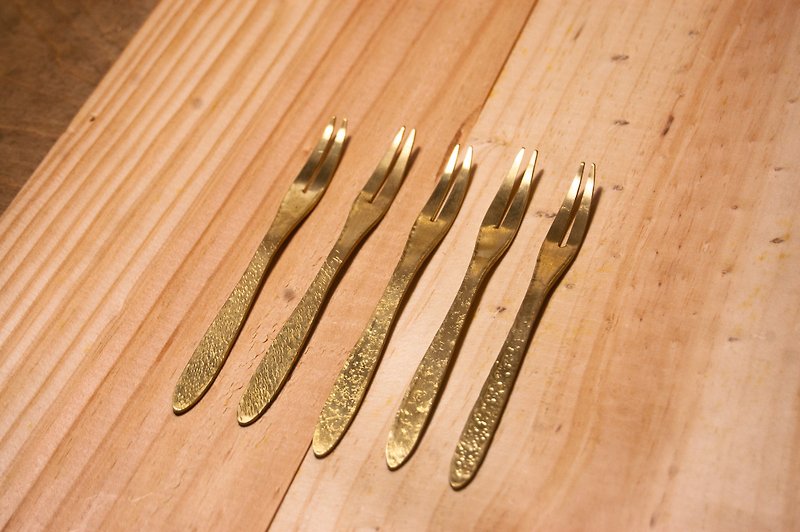 厚柄黄铜叉子 - 餐刀/叉/匙组合 - 其他金属 