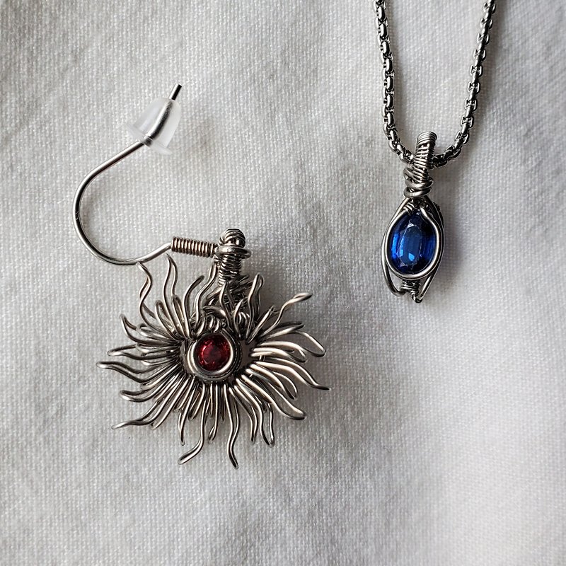 红尖晶石耳环 + 蓝晶石项链  / 金属编织  不锈钢 矿石项链 - 项链 - 水晶 蓝色