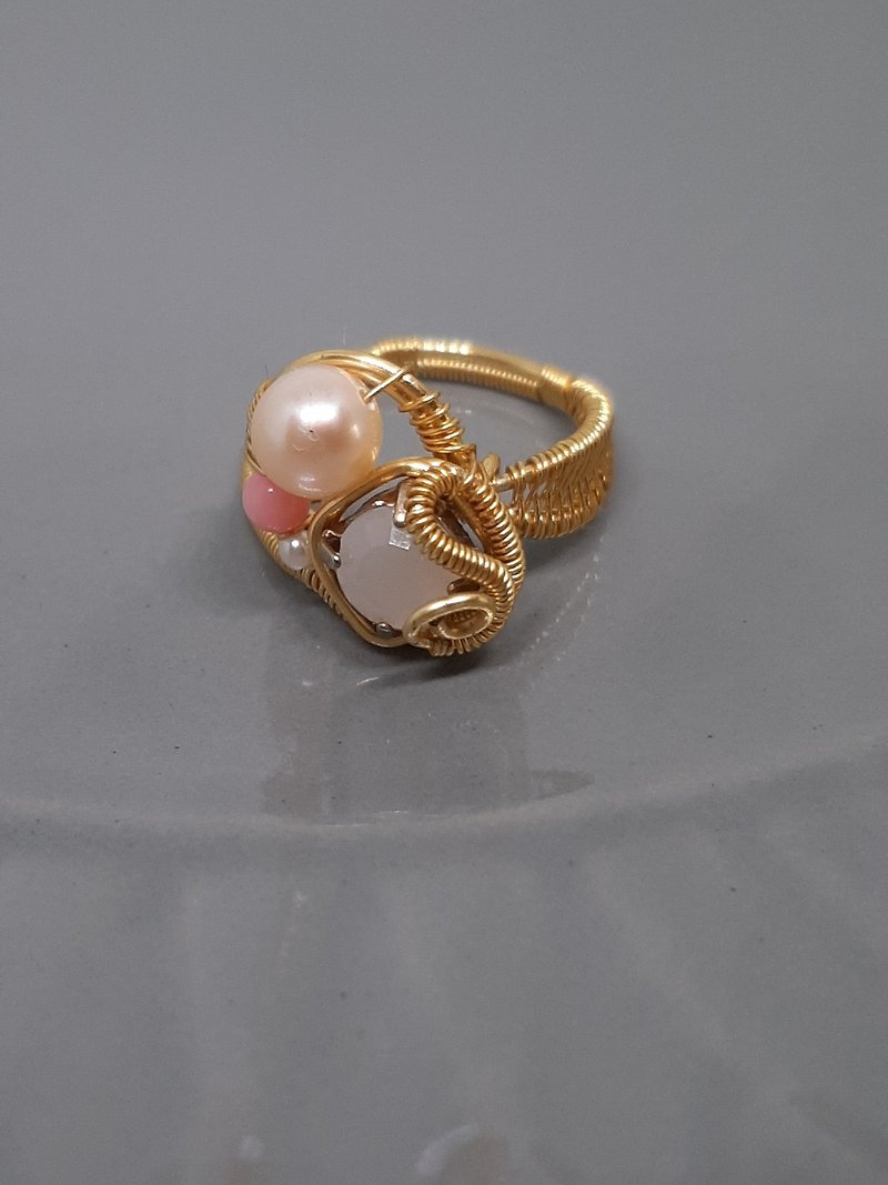 金典雅致珍珠款戒指 - 戒指 - 其他金属 金色