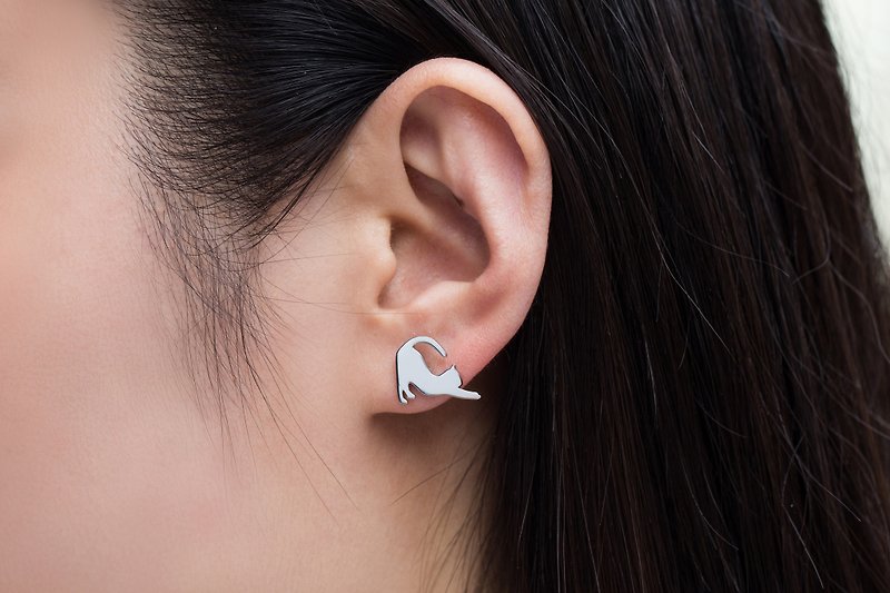 抗敏医疗钢 猫影与钻-伸懒腰耳针式(可改夹式) - 耳环/耳夹 - 不锈钢 银色