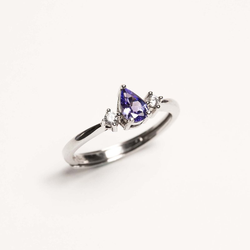 丹泉石 12月生日石  纯银戒指 优雅水滴 - 戒指 - 宝石 多色