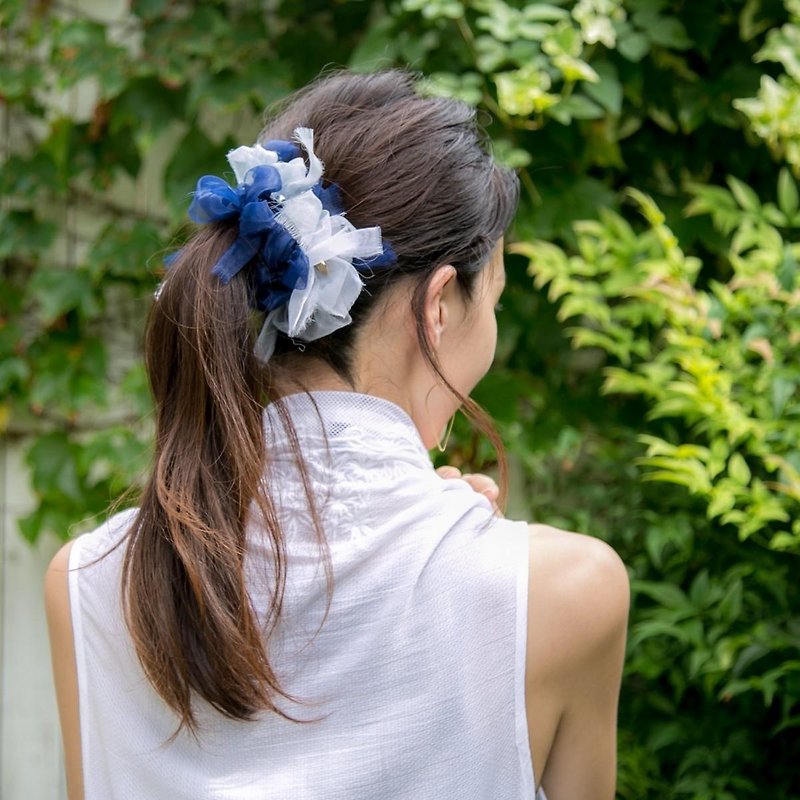 マリン～彩る咲き編みシュシュ - 发饰 - 其他材质 蓝色
