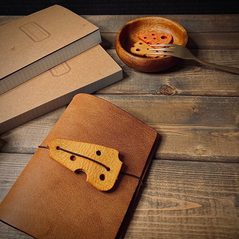 チーズのトラベラーズノートカバー - 笔记本/手帐 - 真皮 咖啡色