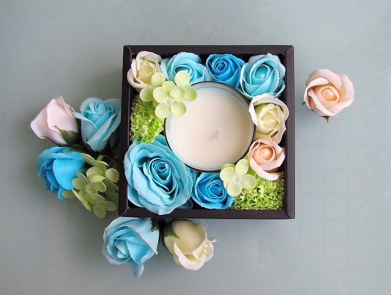 花与香氛─皂与香氛蜡烛礼盒 - 蜡烛/烛台 - 植物．花 蓝色