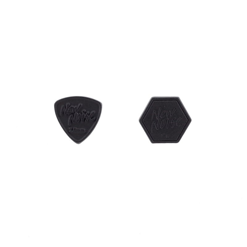 简单PICK耳针式耳环 (雾黑款) - 耳环/耳夹 - 其他金属 黑色