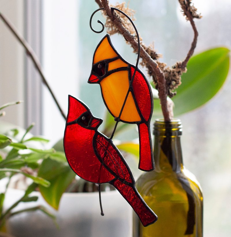 冬天树枝上的鸟。 彩色玻璃两只鸟 - 墙贴/壁贴 - 玻璃 红色