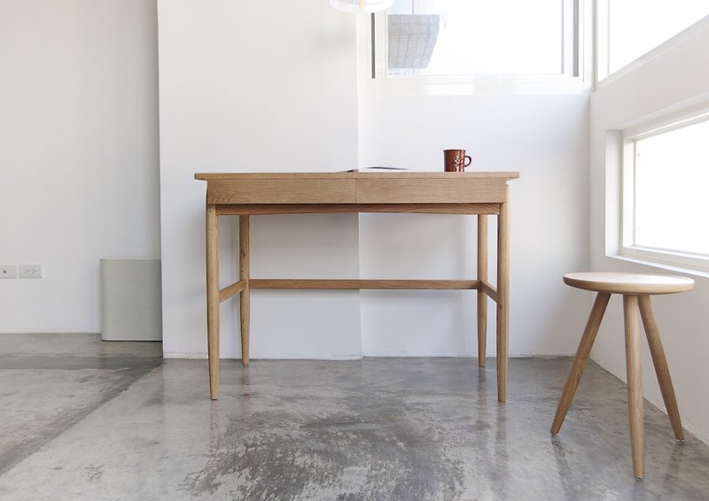 文艺小青心实木书桌 ( 双抽屉 ) - 餐桌/书桌 - 木头 咖啡色