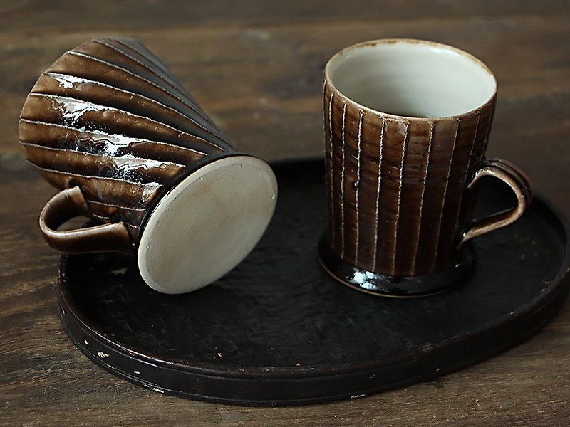 酱色日式风格原创手工挂耳杯咖啡杯奶杯马克杯水杯办公室杯 - 咖啡杯/马克杯 - 陶 