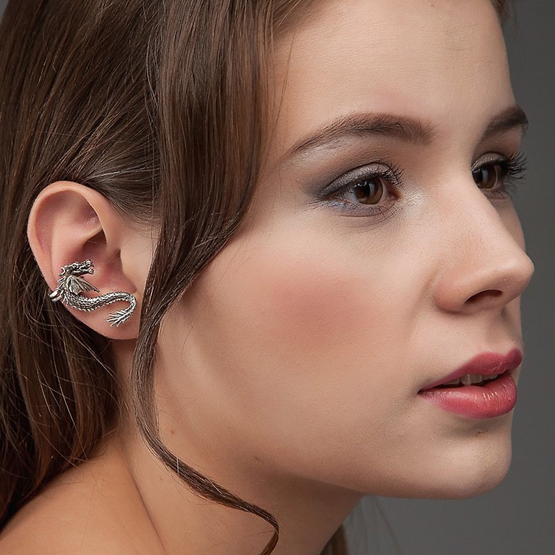 Dragon ear cuff no piercing silver - 耳环/耳夹 - 纯银 银色