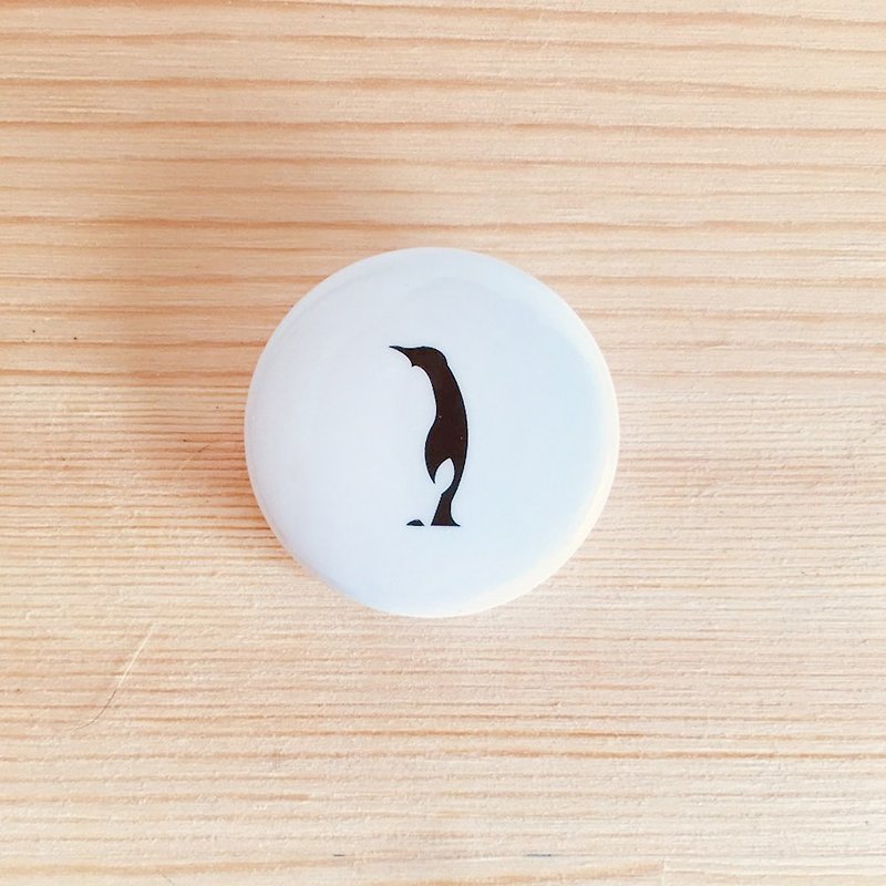 企鹅企鹅在哪里 徽章 胸章 - 徽章/别针 - 塑料 黑色