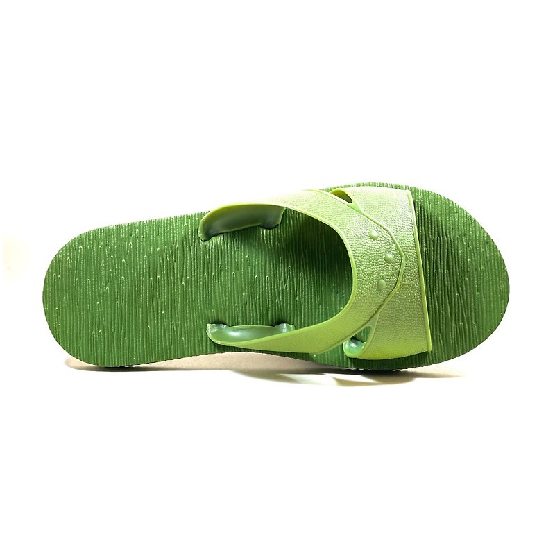 快速出货|室内外两用超轻材质蓝白拖防水实穿耐久台湾制造 海松绿 - 室内拖鞋 - 橡胶 绿色