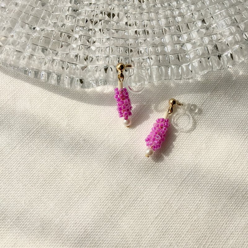 Earrings / Beads / Purple / Silkypearl - 耳环/耳夹 - 其他材质 紫色