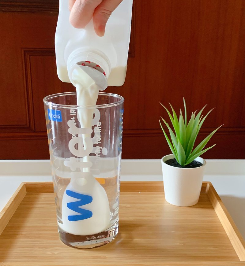 Juice&Water 刻度杯 570ml 牛奶杯 果汁杯 - 杯子 - 玻璃 白色