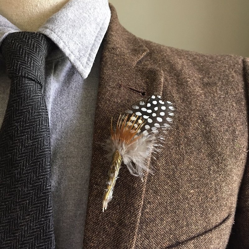 Gold Amber Feather Boutonniere/Lapel Pin for Wedding/Party - 胸针 - 植物．花 多色