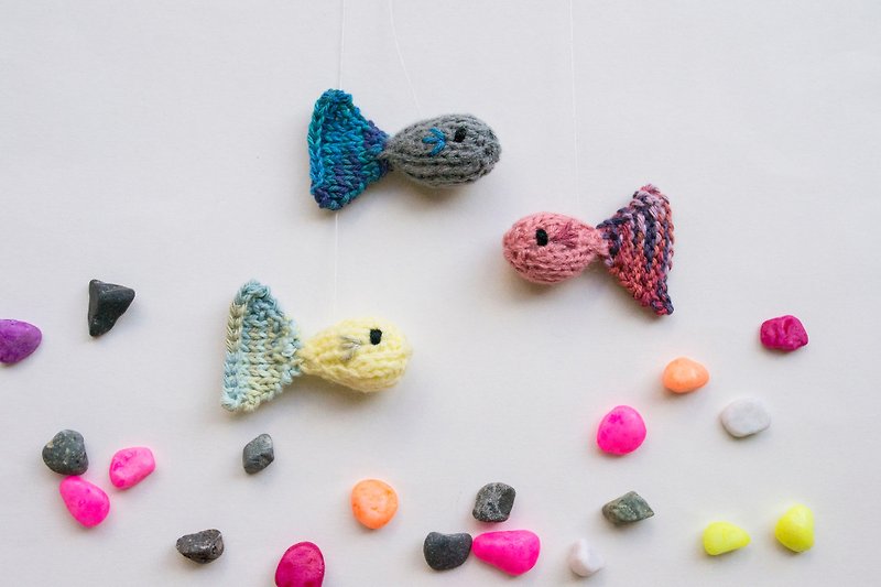 Rainbow Guppies knitted amigurumi home decor ornament - 摆饰 - 其他材质 多色
