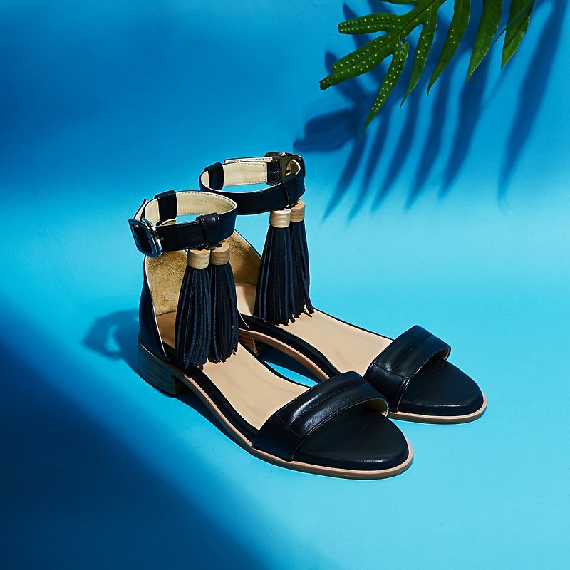 BLACK-Palm - Ankle Strap Sandals - 男女凉鞋 - 真皮 黑色