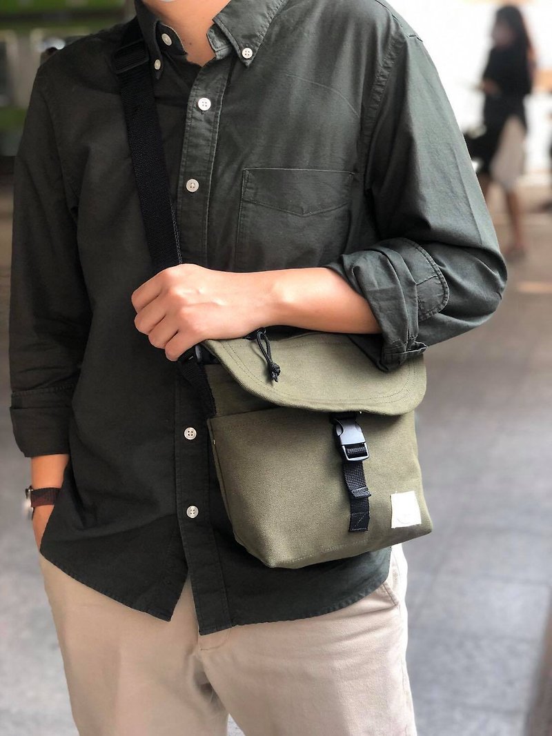 New Olive Basic Messenger Canvas Bag / everyday bag / travel /weekend - 侧背包/斜挎包 - 棉．麻 绿色