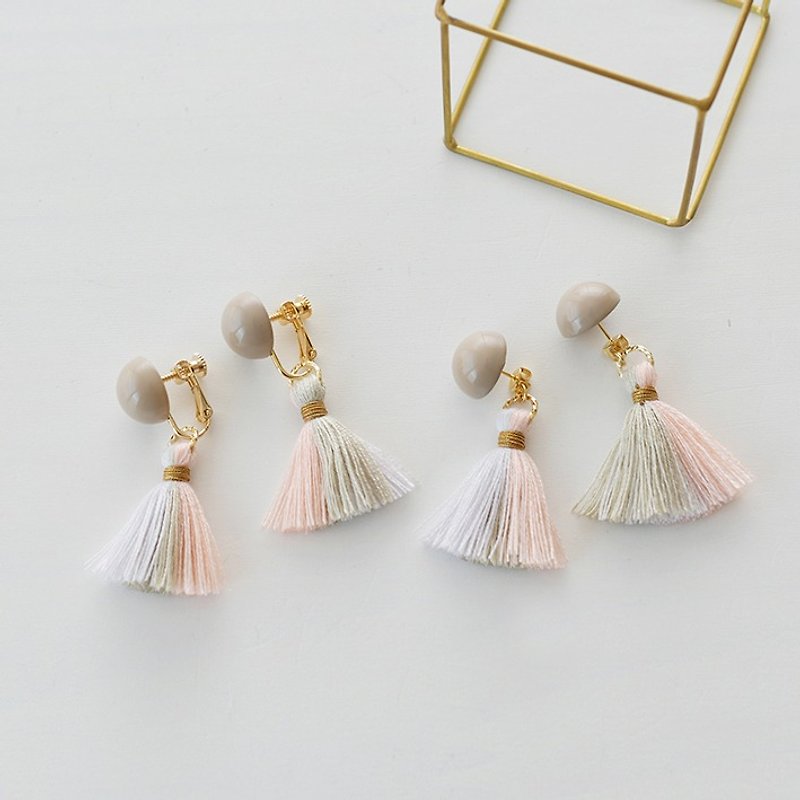 イヤリング/Dome tassel earrings/ pink grege - 耳环/耳夹 - 聚酯纤维 粉红色