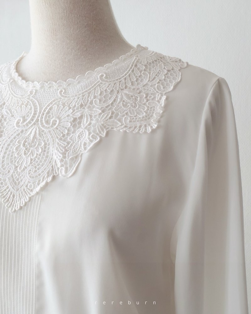 春夏日本制复古蕾丝拼接圆领背后扣长袖白色古着衬衫 - 女装衬衫 - 聚酯纤维 白色