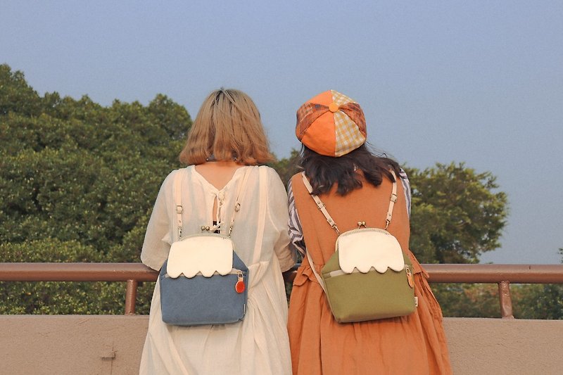 | 定制化礼物 | - 富士山ふじさん - 城市旅行 口金后背包 - 后背包/双肩包 - 棉．麻 蓝色