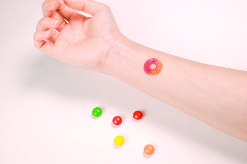 Deerhorn design / 鹿角 刺青 纹身贴纸 甜甜圈 3入 - 纹身贴 - 纸 粉红色