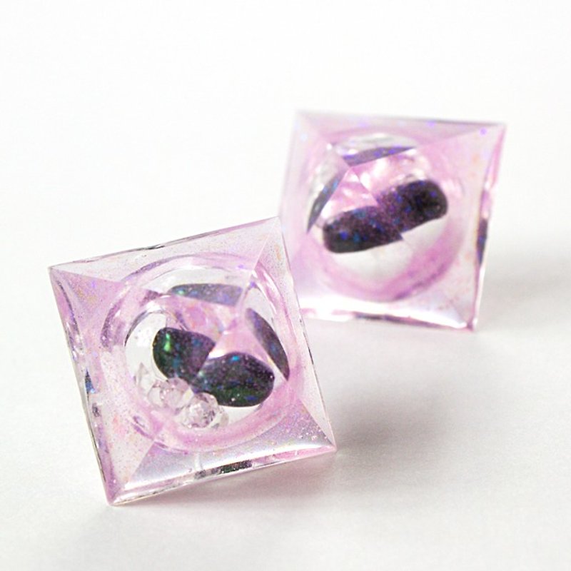 ピラミッドドームピアス(豆) - 耳环/耳夹 - 其他材质 粉红色