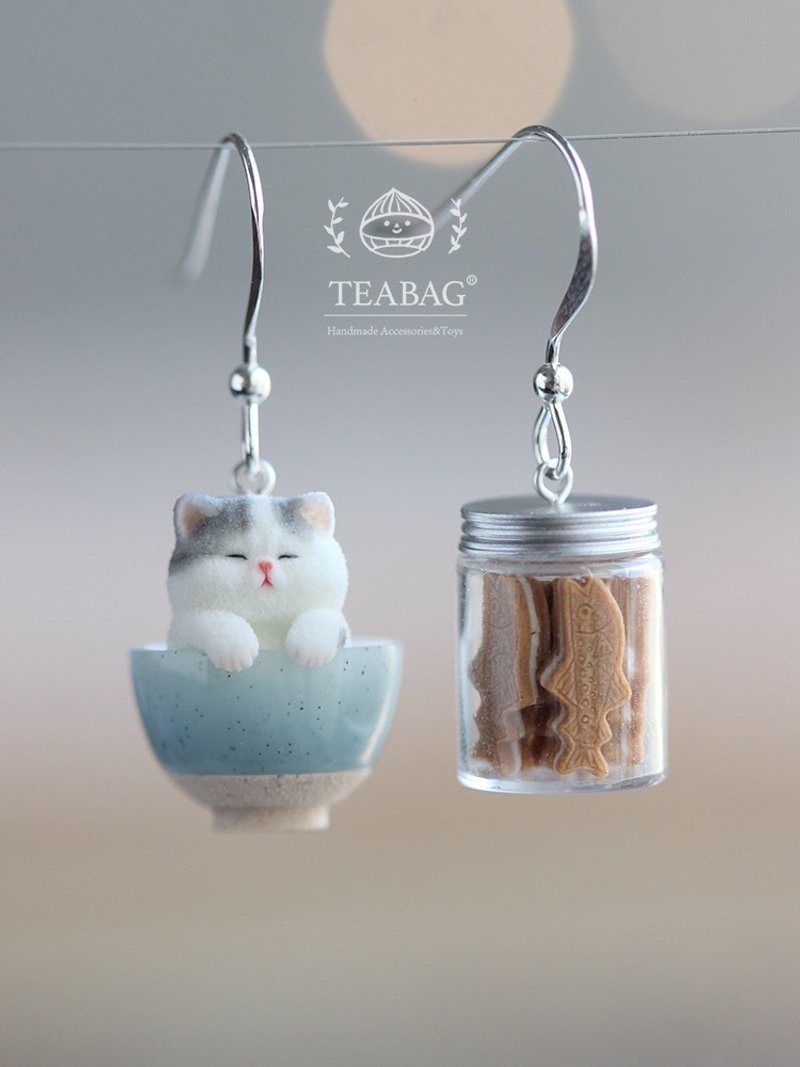 TEABAG小猫咪烘焙店可爱耳饰耳环耳夹女生礼物 - 耳环/耳夹 - 其他材质 透明