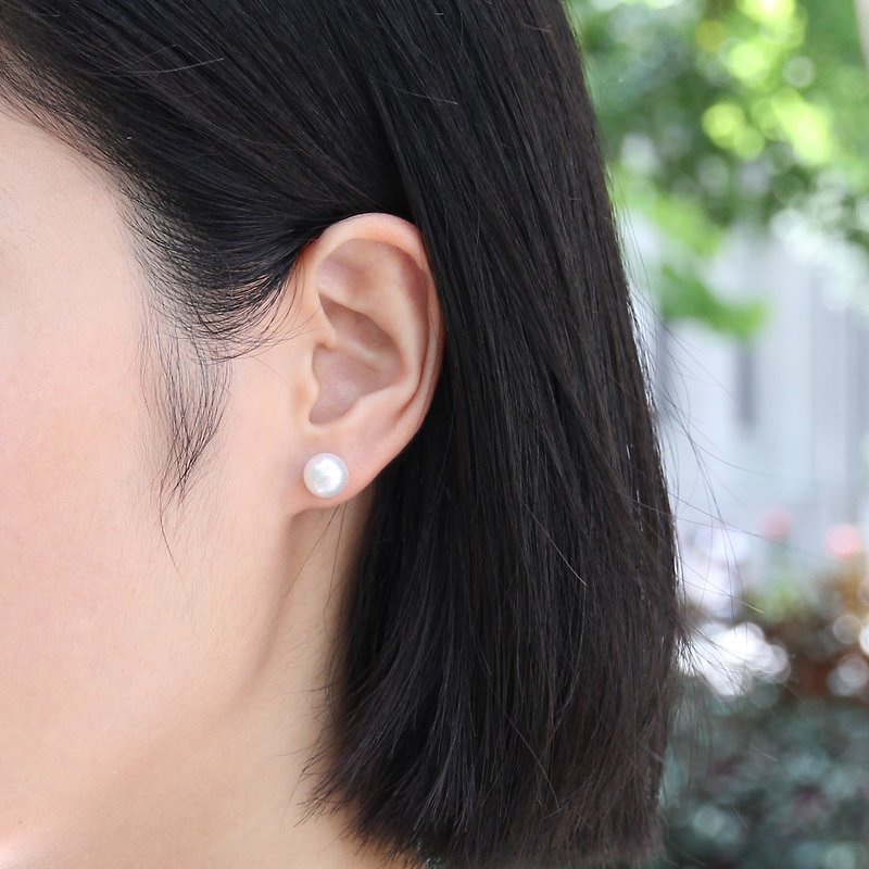 日本Akoya珍珠18K金经典耳环/多尺寸珍珠耳环 - 耳环/耳夹 - 宝石 白色