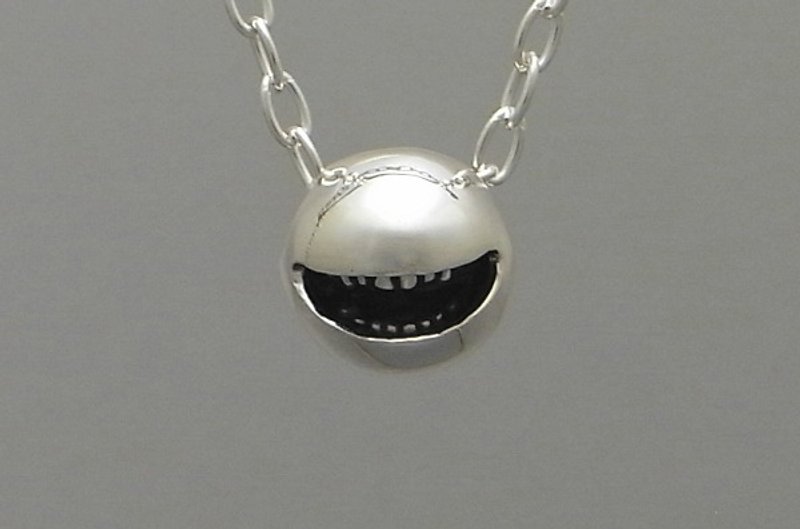 open mouth smile ball pendant S (s_m-P.54) ( 笑哈哈 銀 垂饰 颈链 项链 ) - 项链 - 纯银 银色