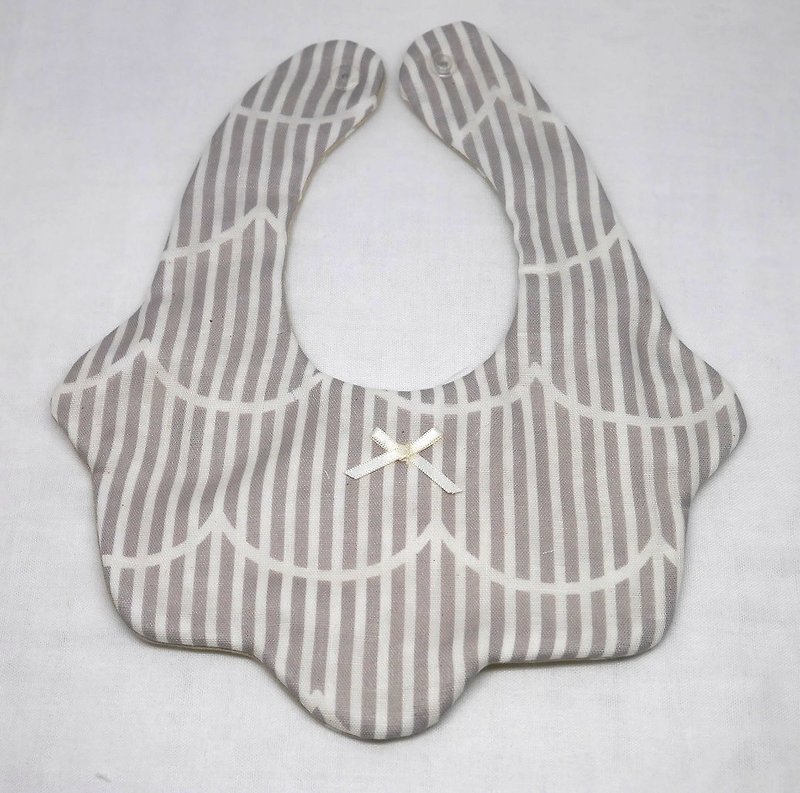 Japanese Handmade 8-layer-gauze Baby Bib - 围嘴/口水巾 - 棉．麻 灰色