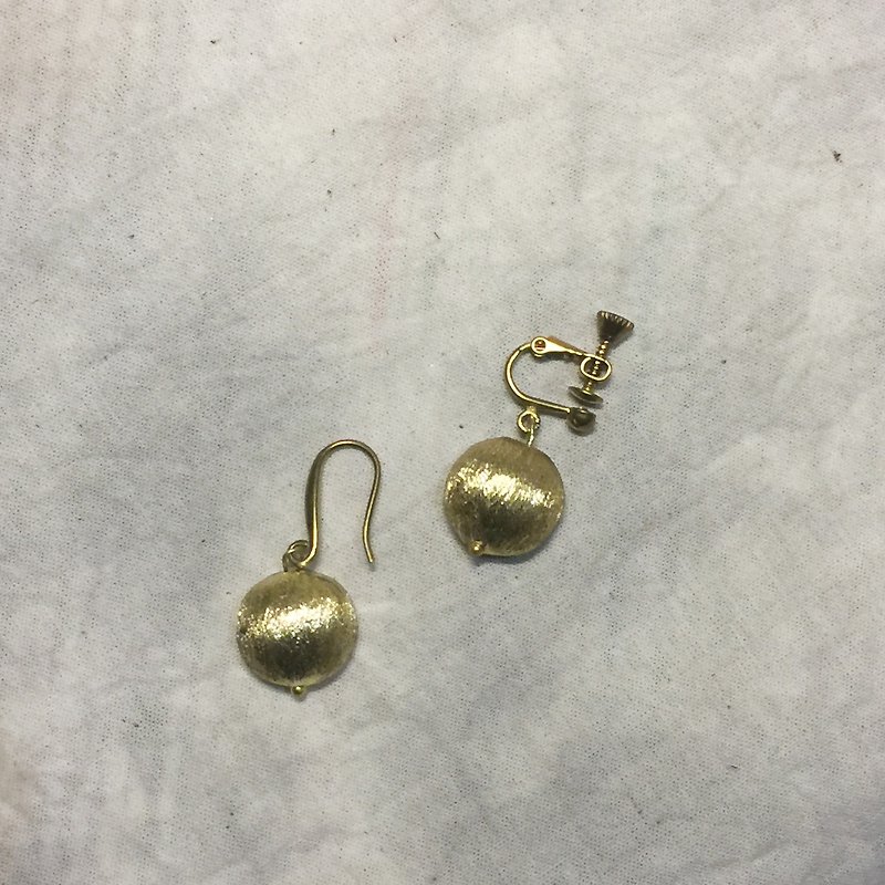 设计感黄铜耳环*卖场为单只价钱 - 耳环/耳夹 - 其他金属 金色