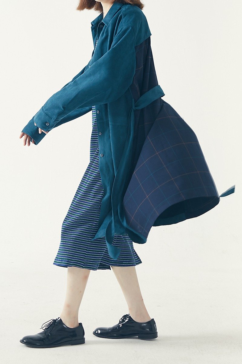 【隨單製作】日本进口面料拼接衬衫式风衣外套 前绿色后格纹 - 女装西装外套/风衣 - 聚酯纤维 