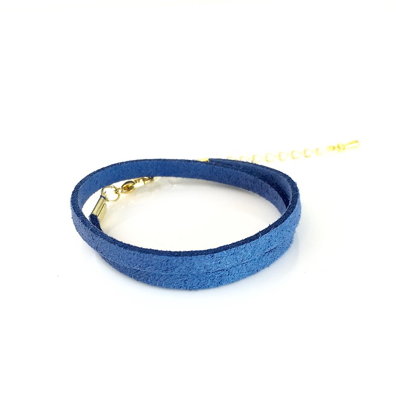 海洋蓝色-麂皮绕绳手环（也可以用作颈链） - 手链/手环 - 棉．麻 蓝色