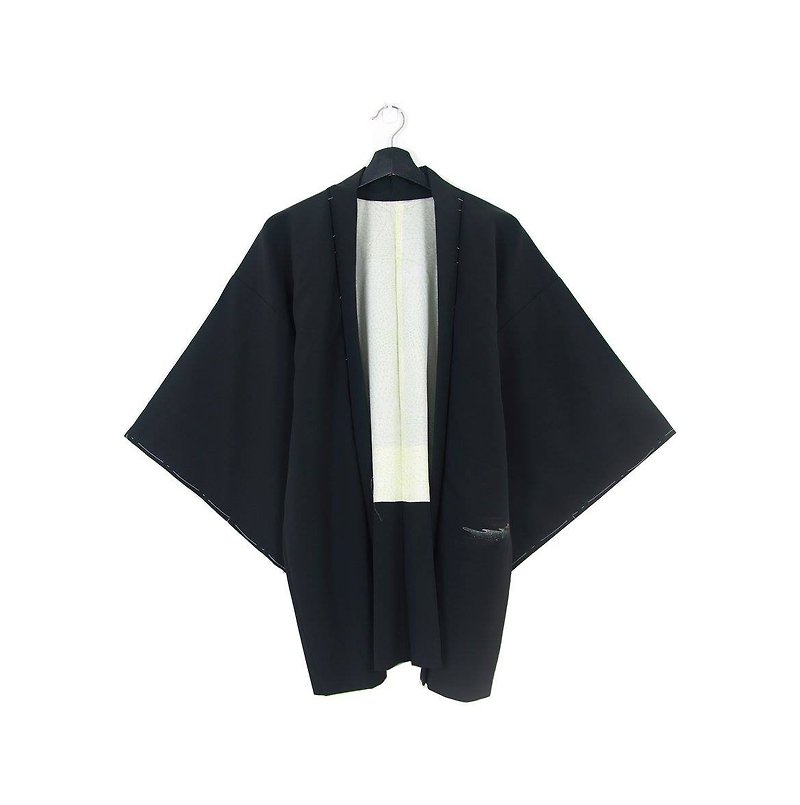 Back to Green::日本带回和服 羽织 手绘 暇意钓翁 vintage kimono (KI-49) - 女装休闲/机能外套 - 丝．绢 黑色