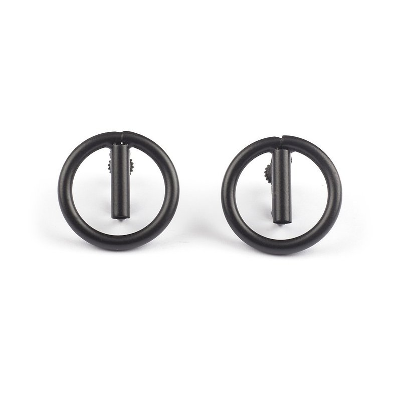 铜管焊接夹式耳环 Circle Brass Welding Earrings (雾黑) - 耳环/耳夹 - 其他金属 黑色